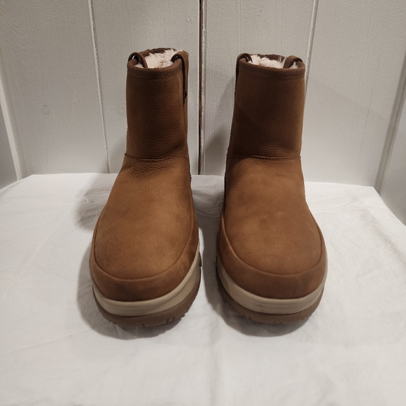 Ugg Mini Weather - Picture 2 of 5